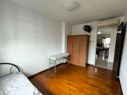 Blk 678C Edelweiss@jurong (Jurong West), HDB 4 Rooms #567680531